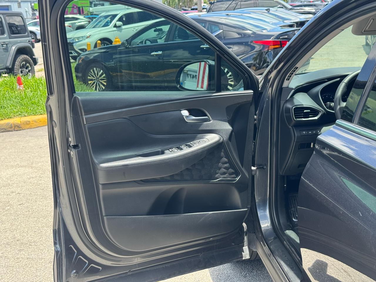 Hyundai Santa Fe SEL AWD 2023
