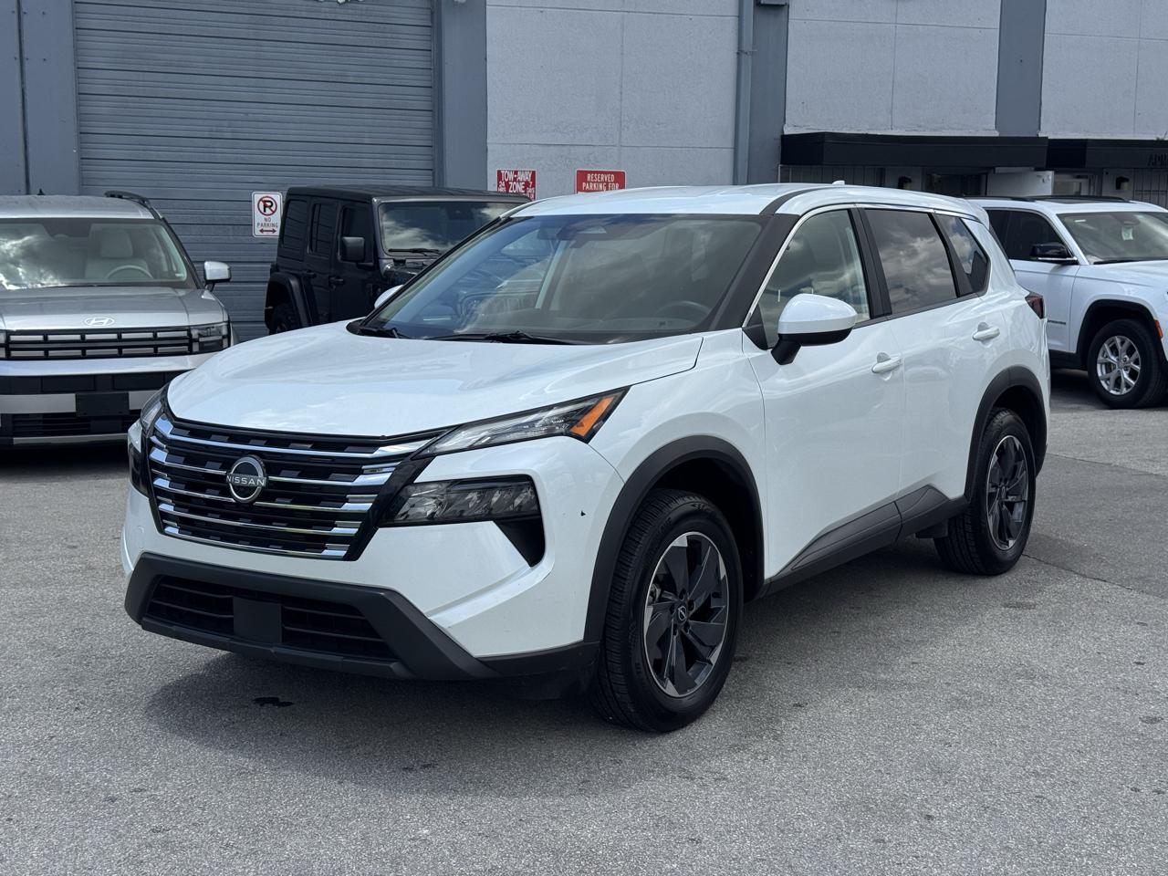 Nissan Rogue FWD SV 2025