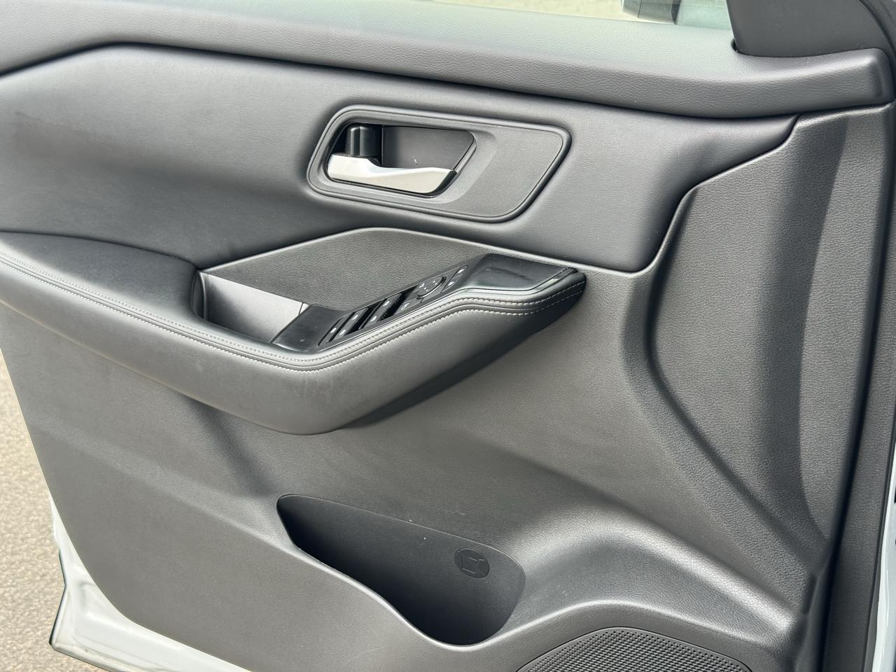 Nissan Rogue FWD SV 2025
