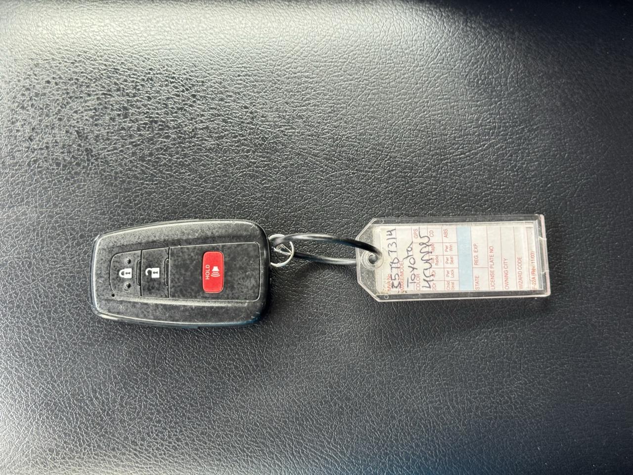 Toyota 4Runner SR5 4WD (Natl) 2024