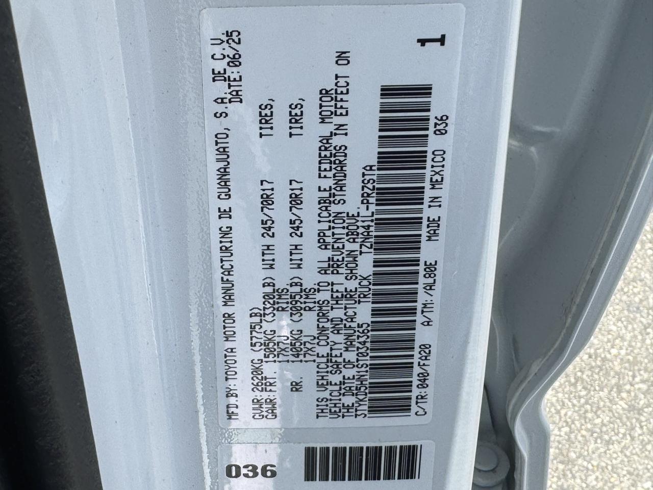 Toyota Tacoma 2WD SR5 Double Cab 5' Bed I4 AT (Natl) 2020