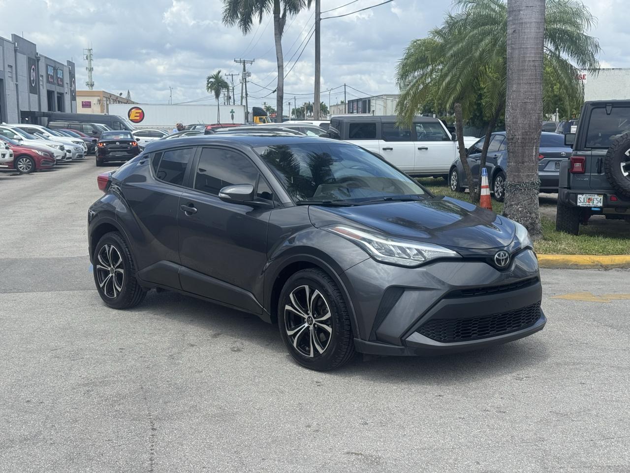 Toyota C-HR Nightshade FWD (Natl) 2021