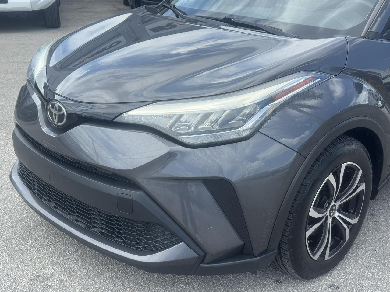 Toyota C-HR Nightshade FWD (Natl) 2021