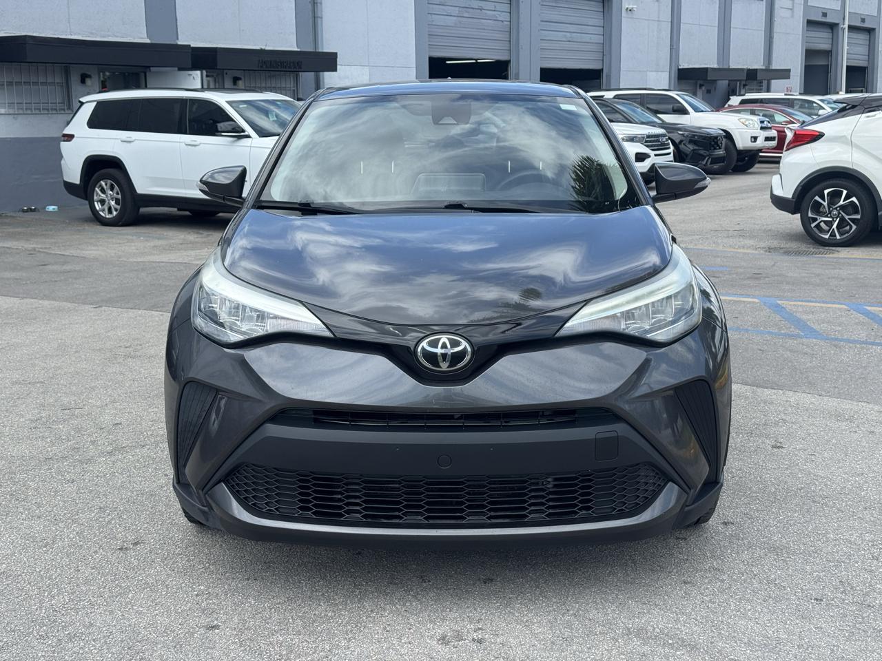 Toyota C-HR Nightshade FWD (Natl) 2021
