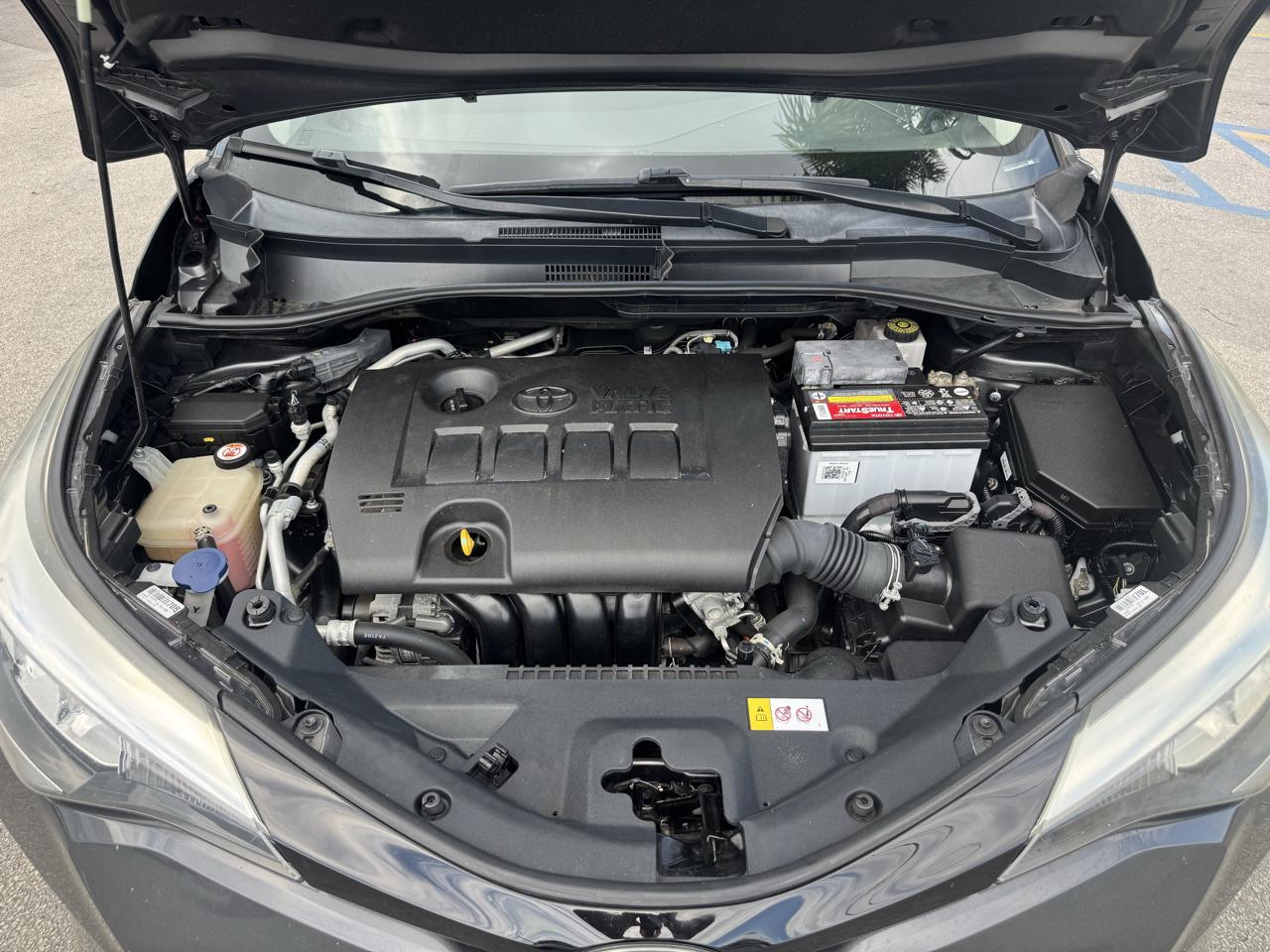 Toyota C-HR Nightshade FWD (Natl) 2021
