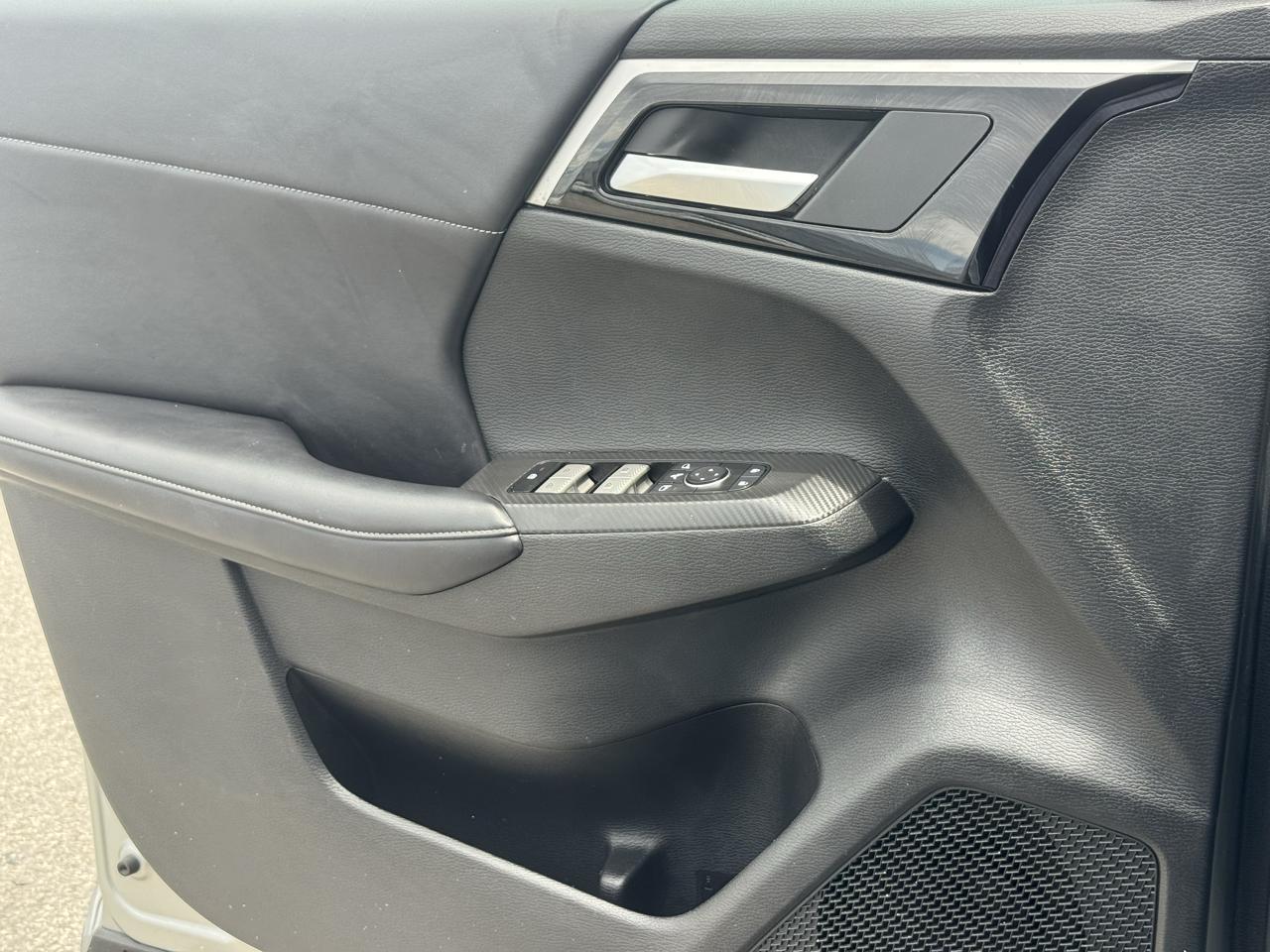 Mitsubishi Outlander SE FWD 2024