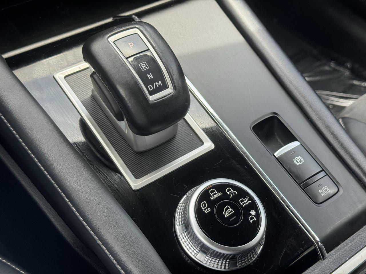 Mitsubishi Outlander SE FWD 2024