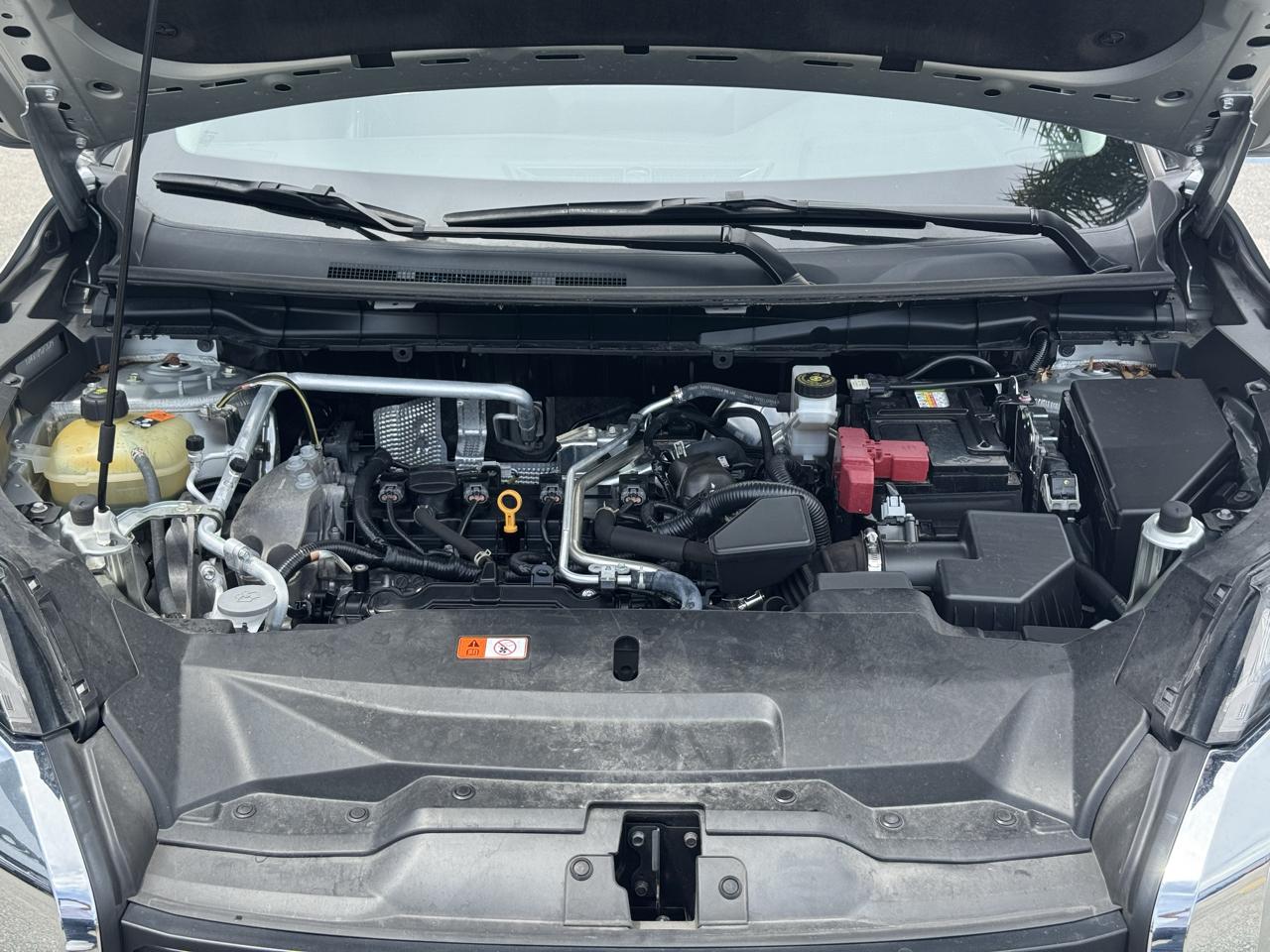 Mitsubishi Outlander SE FWD 2024