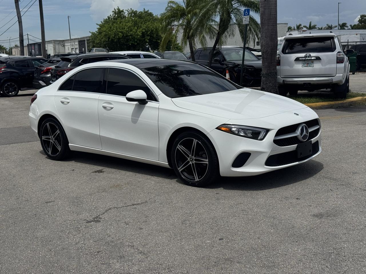 Mercedes-Benz A-Class A 220 4MATIC Sedan 2019