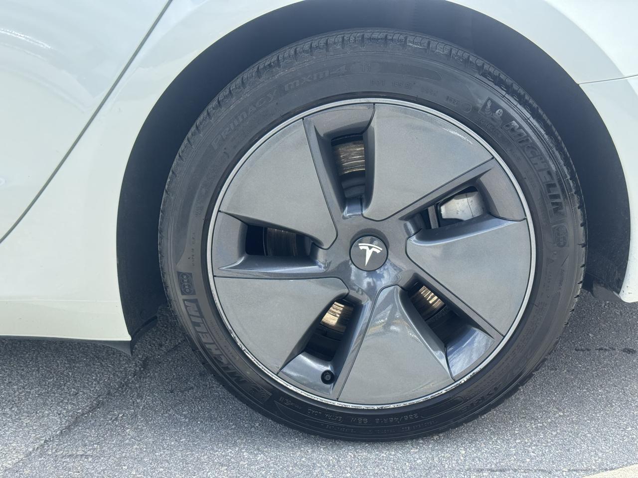 Tesla Model 3 RWD 2023