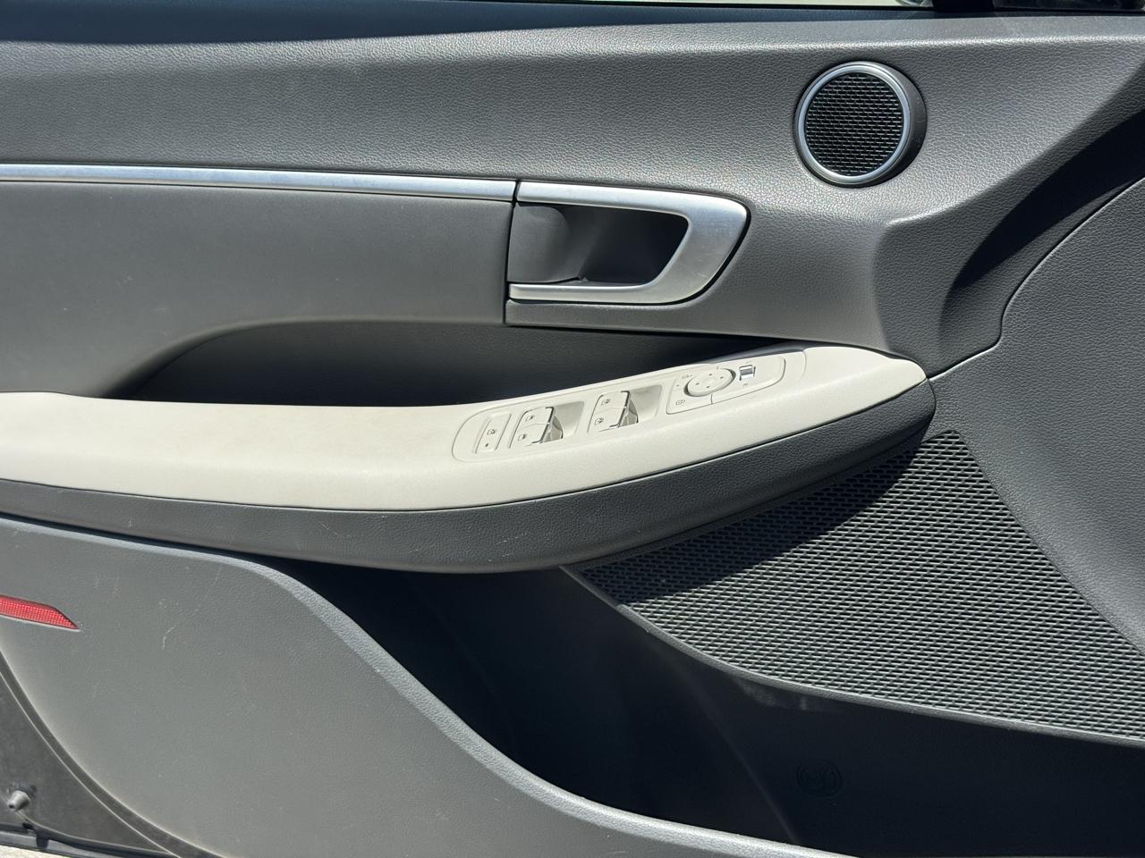 Hyundai Sonata SEL 2.5L FWD 2024
