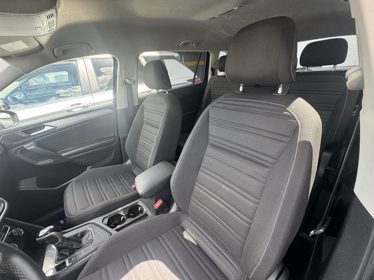Volkswagen Tiguan 2.0T S FWD 2024