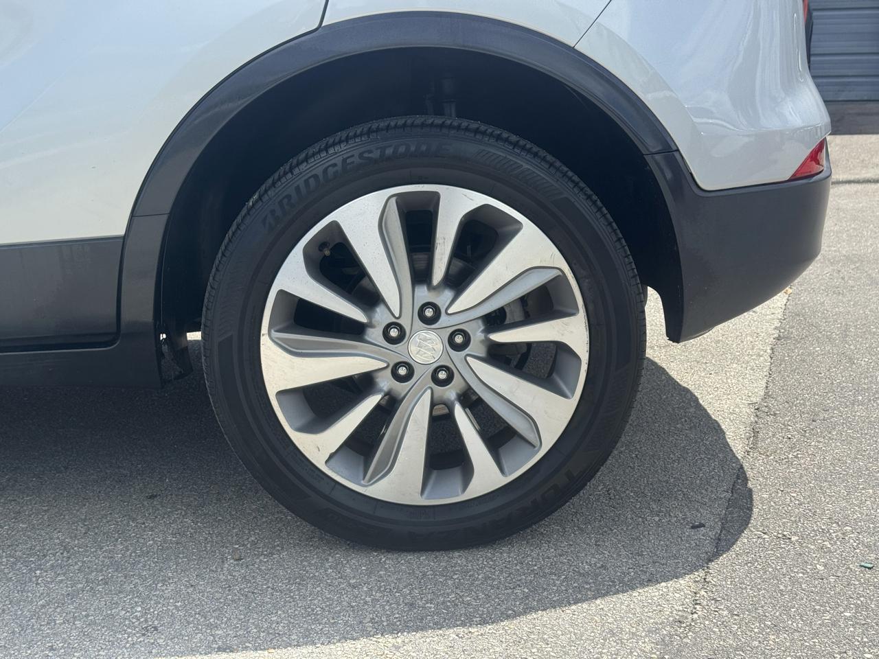 Buick Encore FWD 4dr Preferred 2019