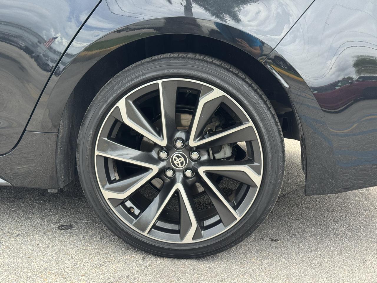 Toyota Corolla SE Nightshade CVT (Natl) 2022