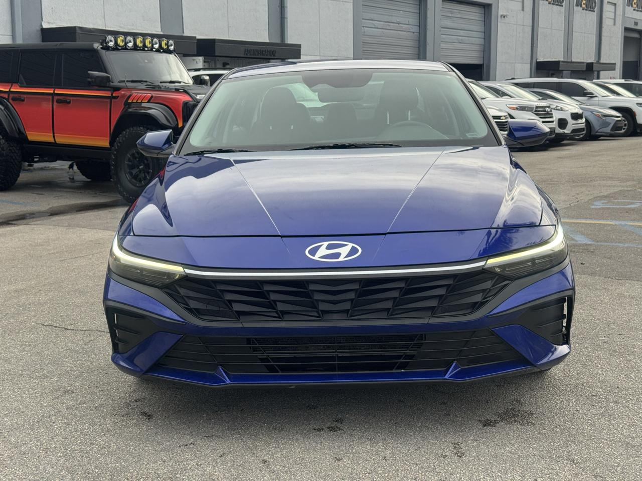 Hyundai Elantra SEL IVT 2024