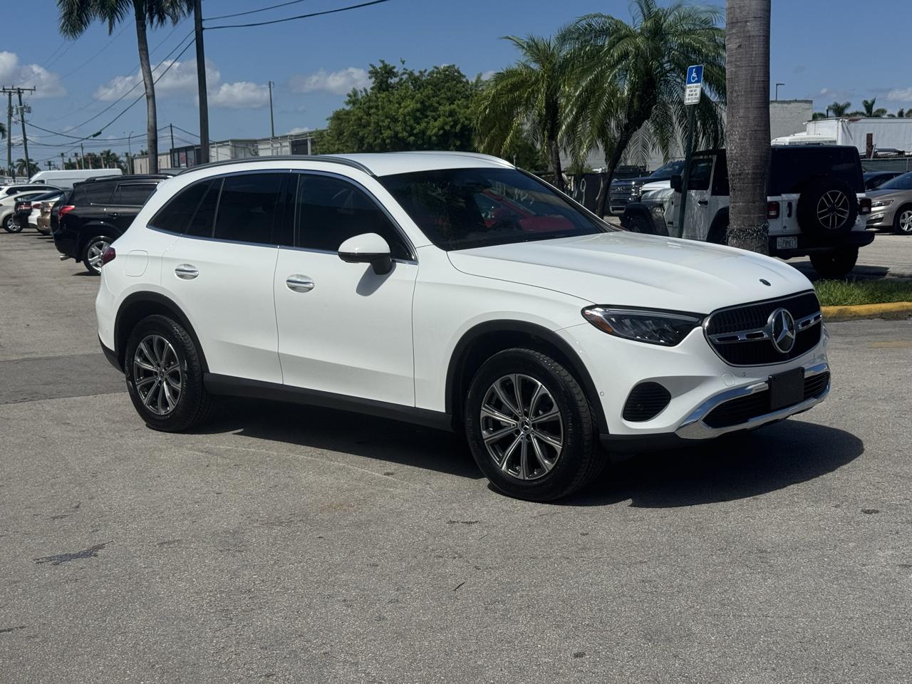 Mercedes-Benz GLC GLC 300 4MATIC SUV 2024