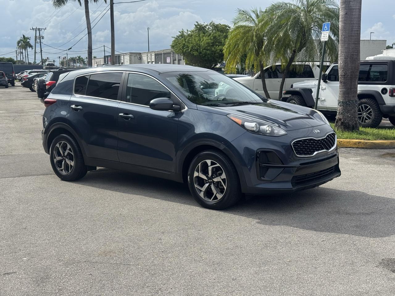 Kia Sportage LX FWD 2021