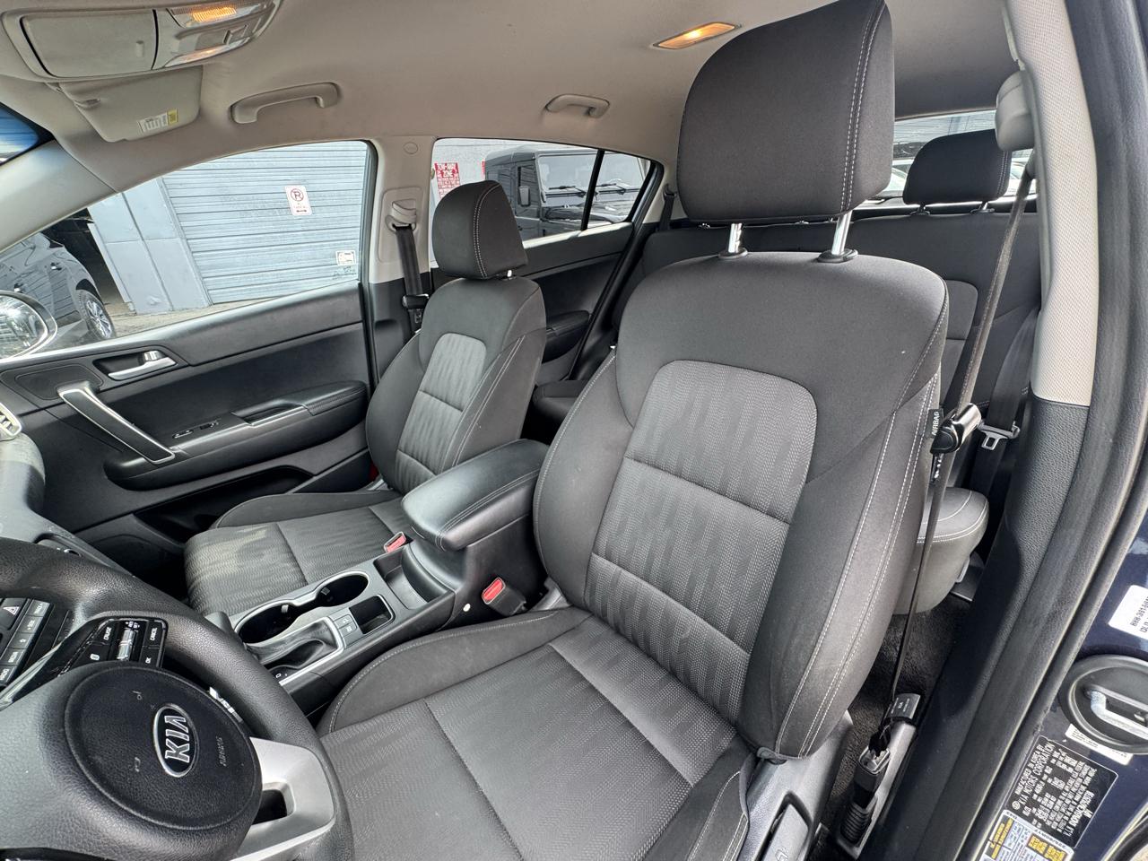 Kia Sportage LX FWD 2021