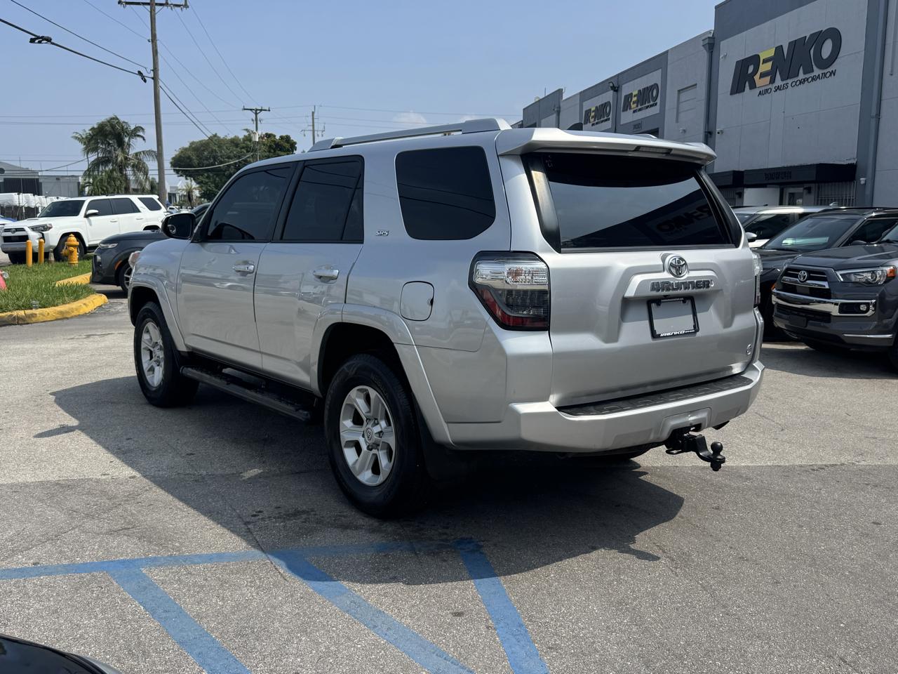 Toyota 4Runner TRD Off Road Premium 4WD (Natl) 2017