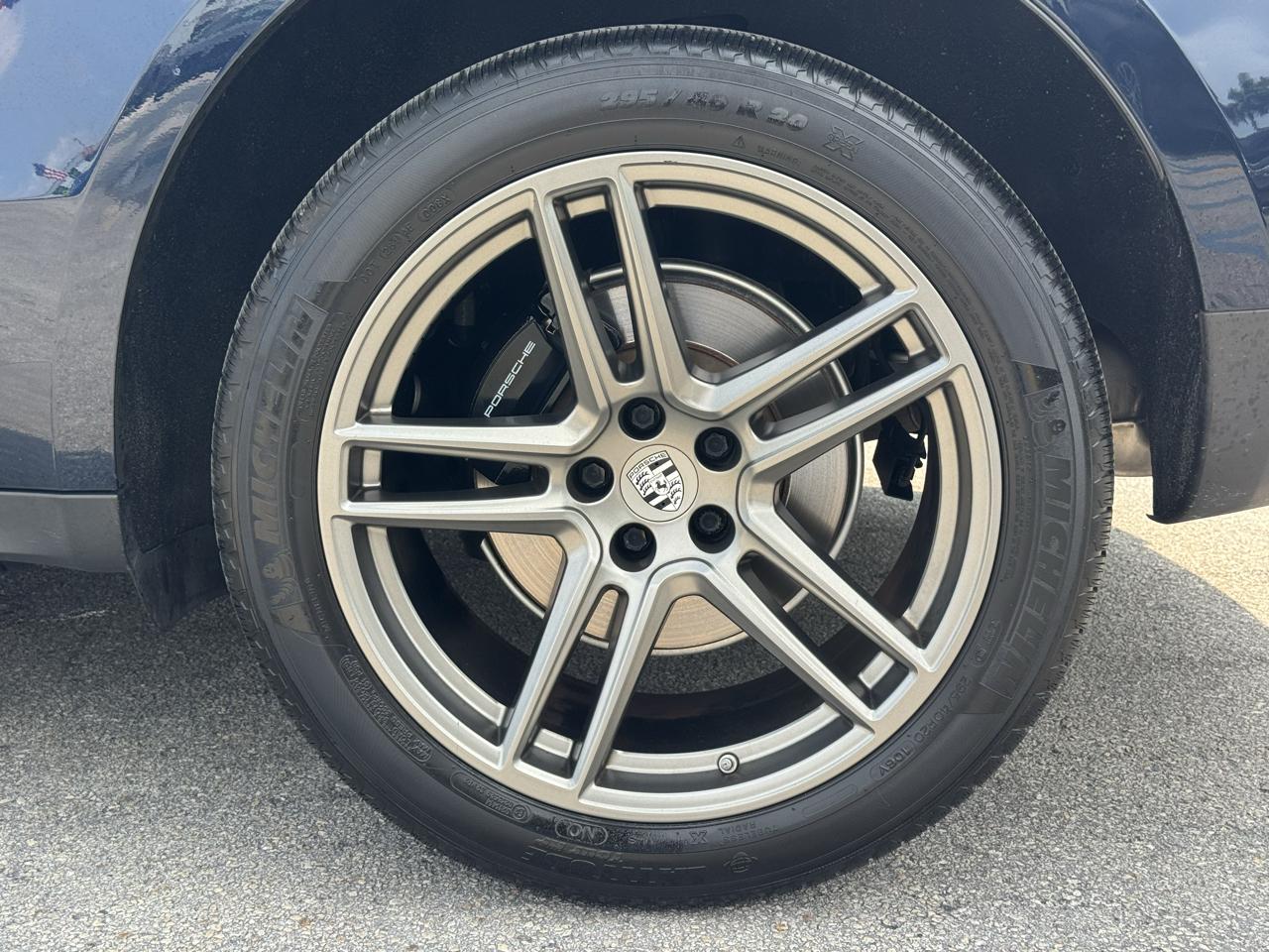 Porsche Macan AWD 2019