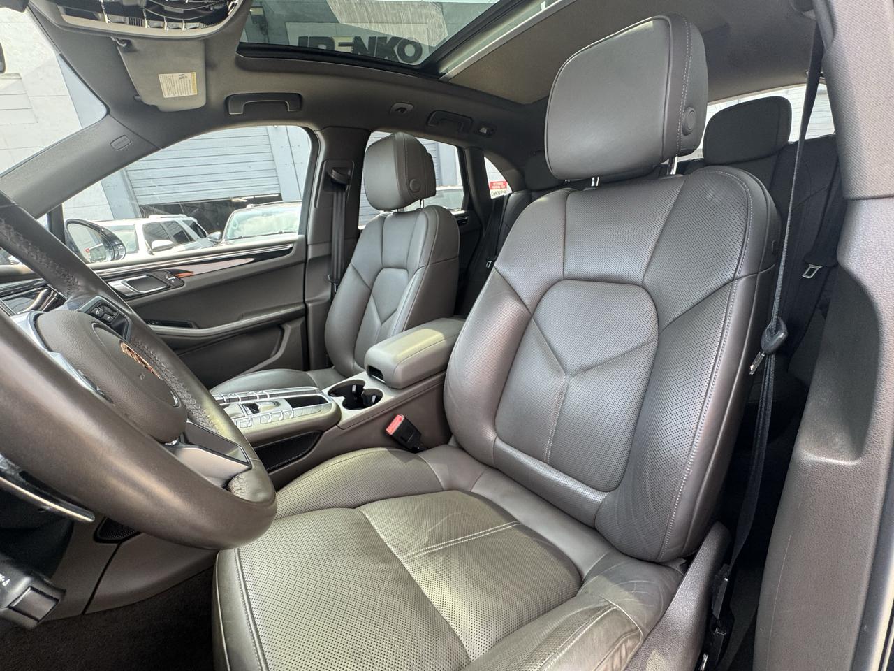 Porsche Macan AWD 2019