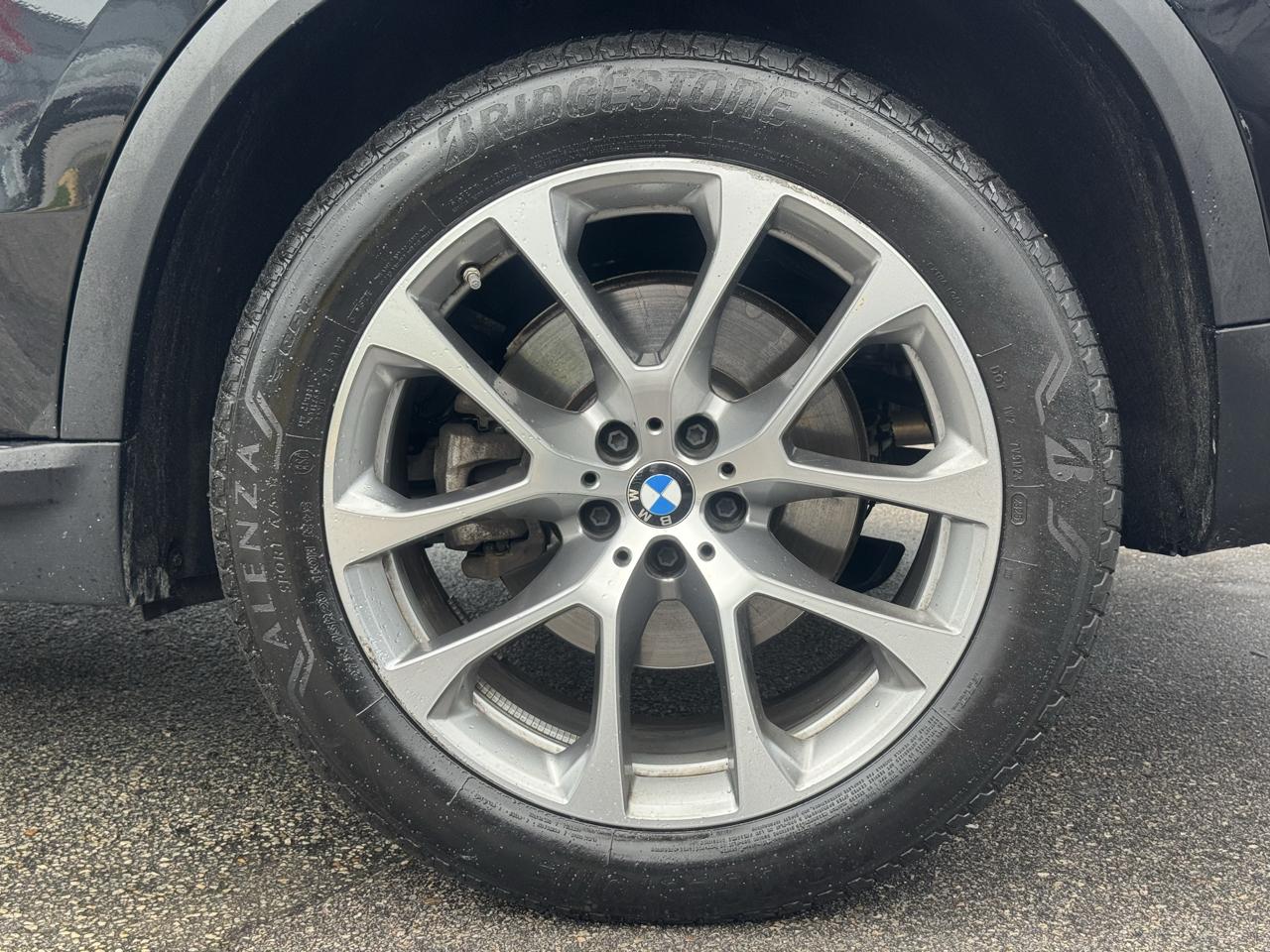 BMW X5 xDrive40i Sports Activity Vehicle 2026