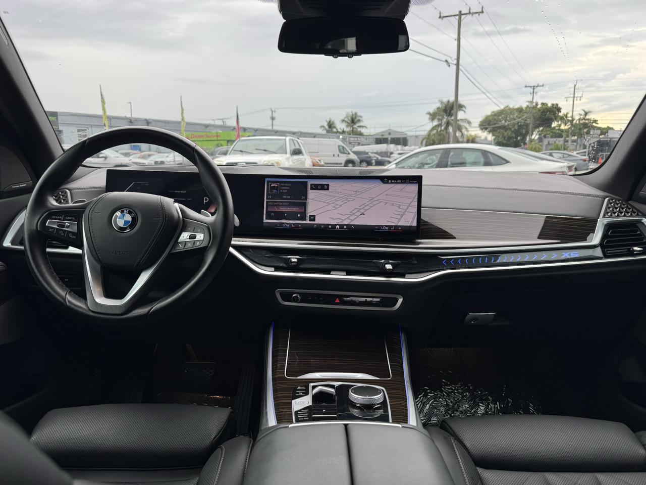 BMW X5 xDrive40i Sports Activity Vehicle 2026