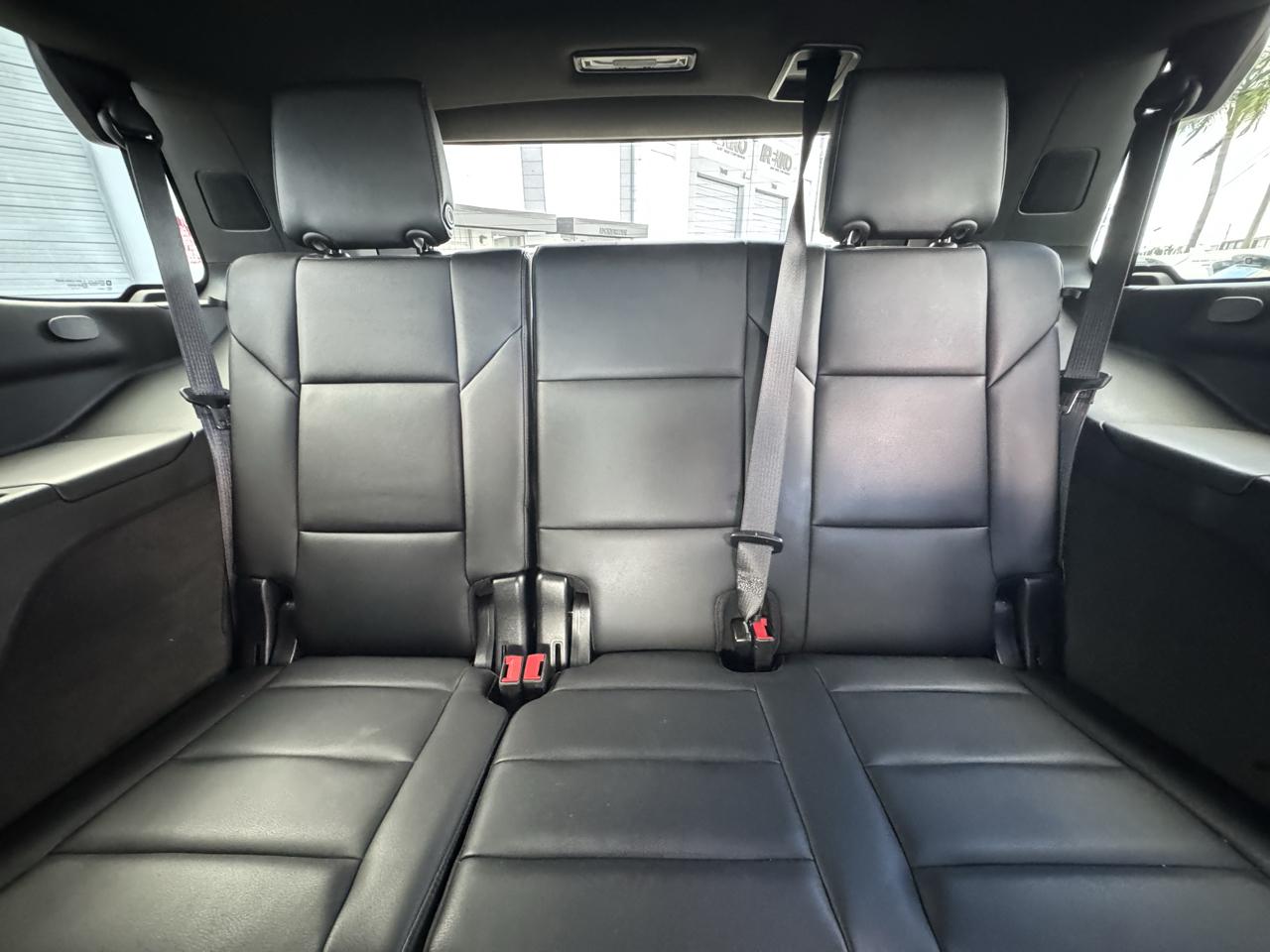 Cadillac Escalade 4WD 4dr Luxury 2023