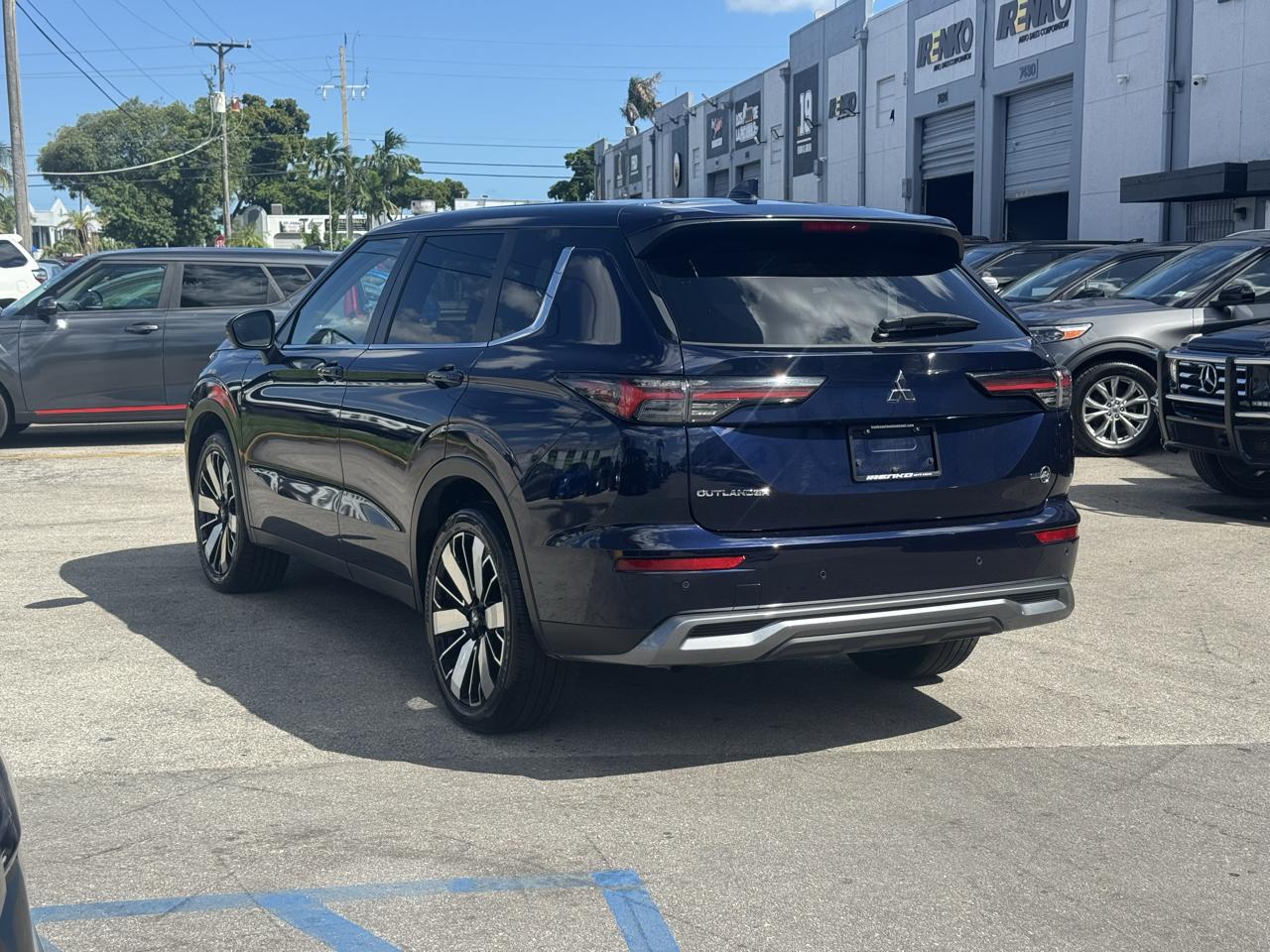 Mitsubishi Outlander Trail Edition S-AWC 2025