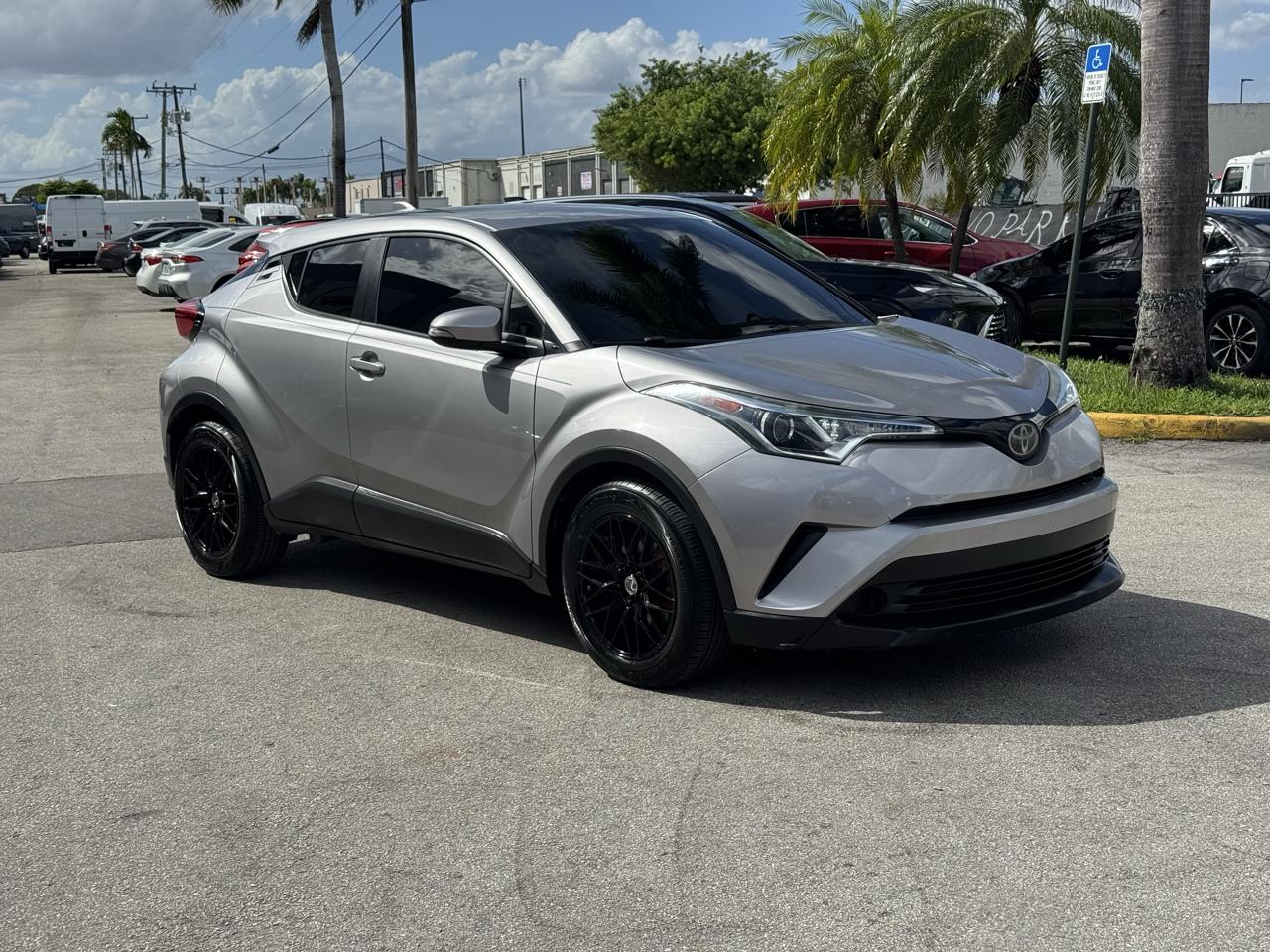 Toyota C-HR Limited FWD (Natl) 2019