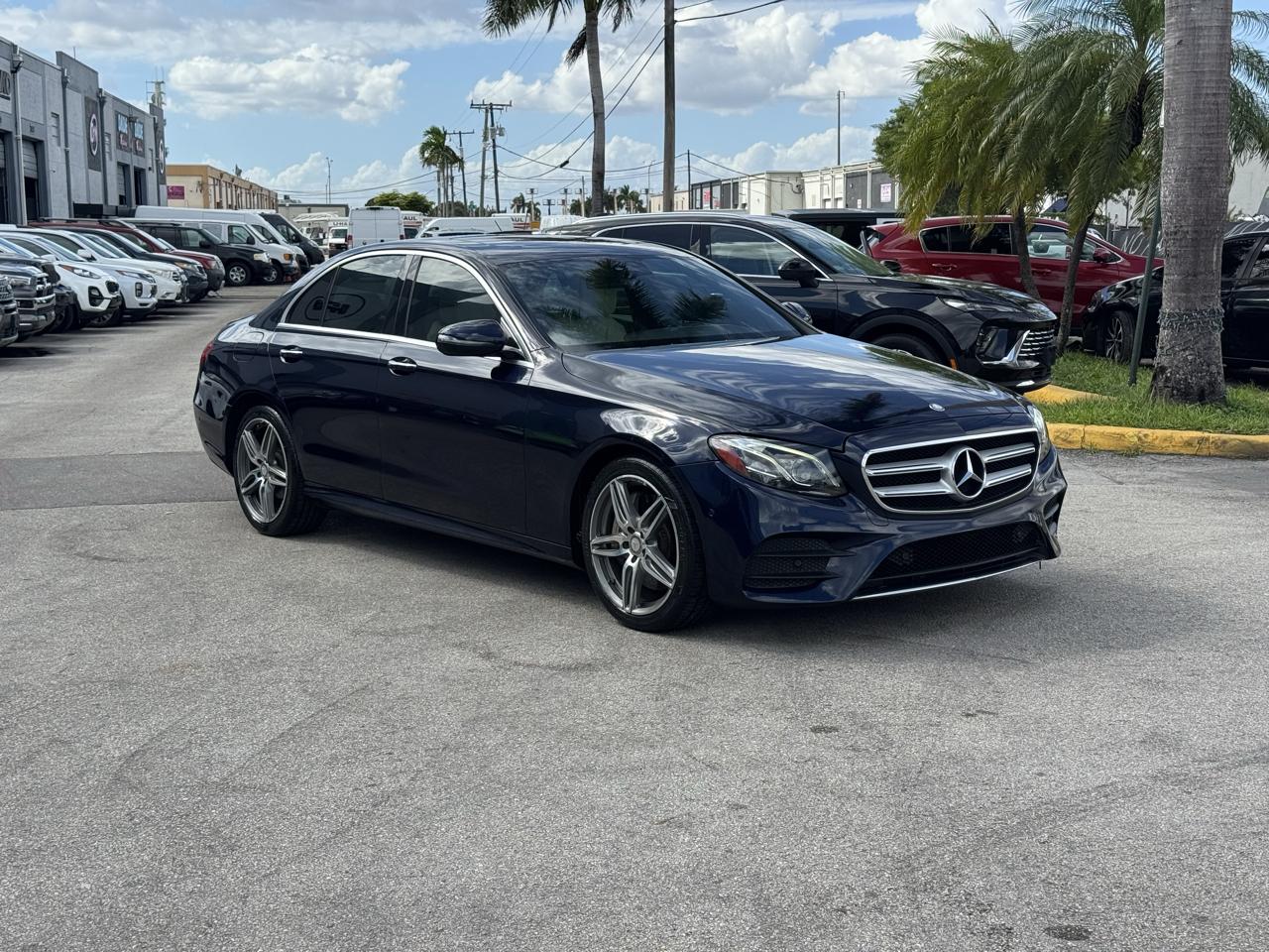 Mercedes-Benz E-Class E 300 Sport 4MATIC Sedan 2017