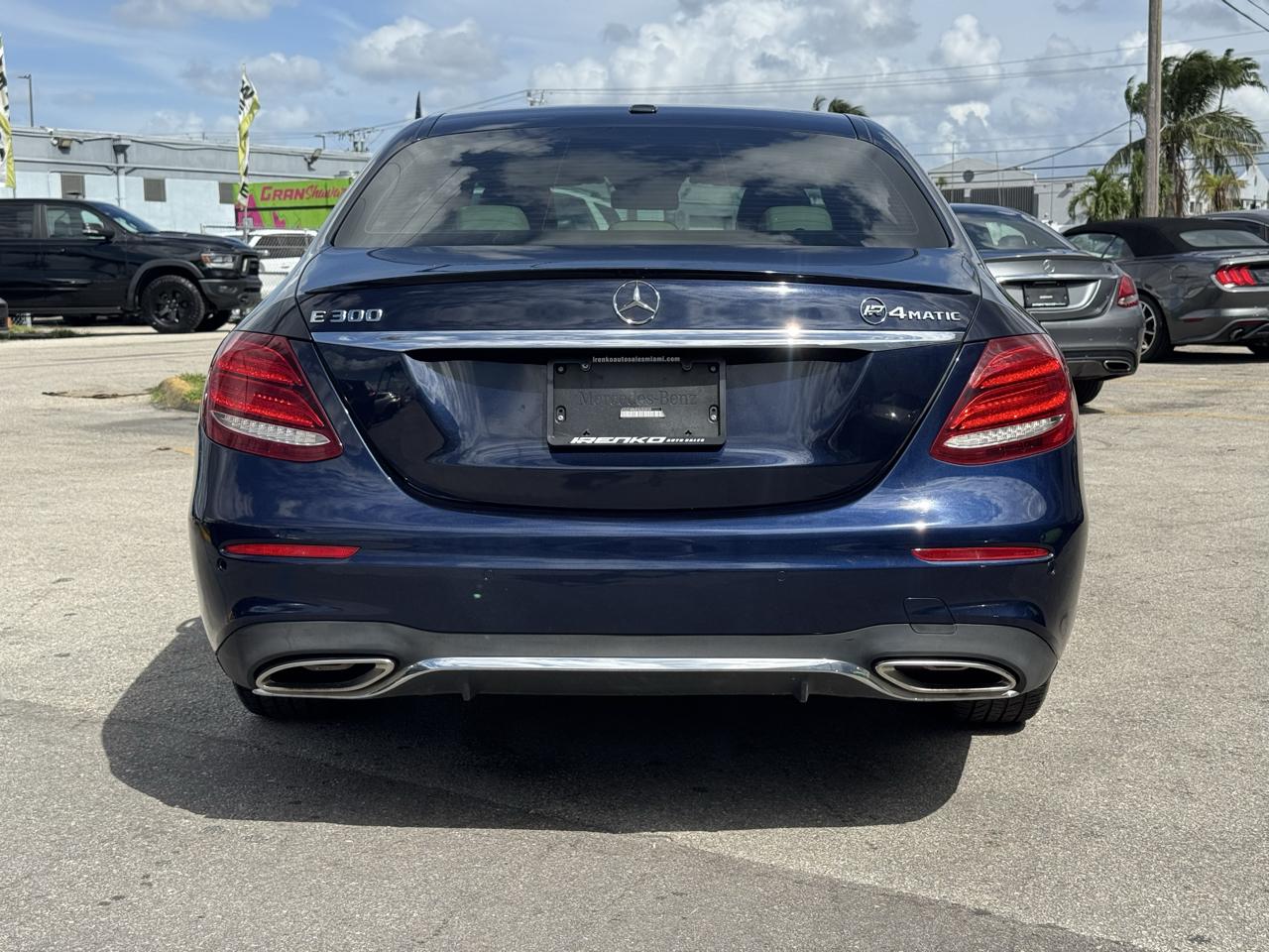 Mercedes-Benz E-Class E 300 Sport 4MATIC Sedan 2017