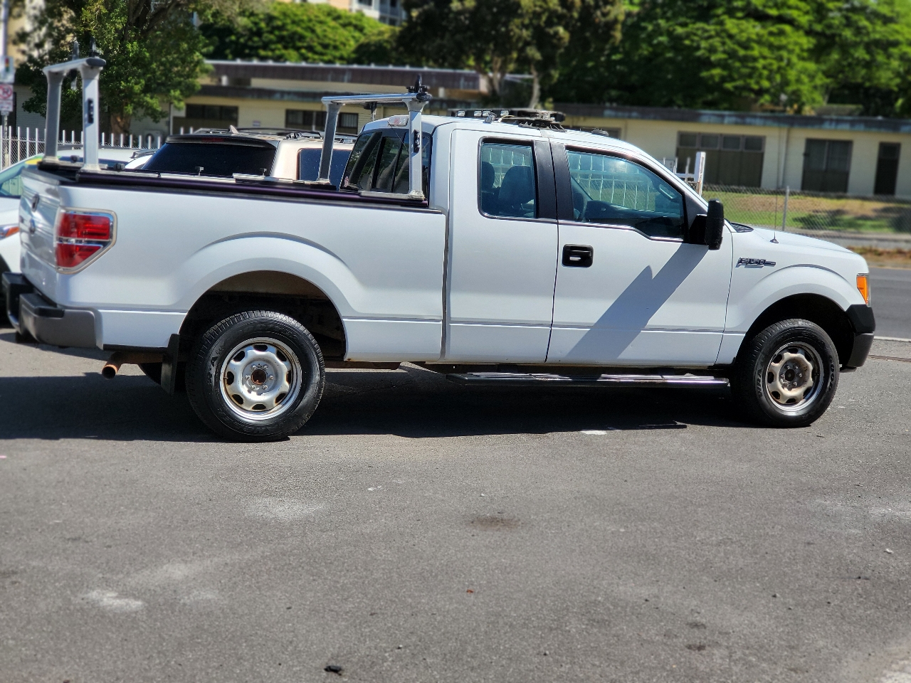 2013 Ford F-150 XL photo 2