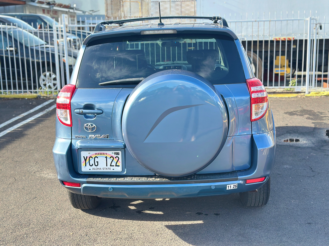 Toyota RAV4 FWD 4dr V6 5-Spd AT Ltd (Natl) 2010