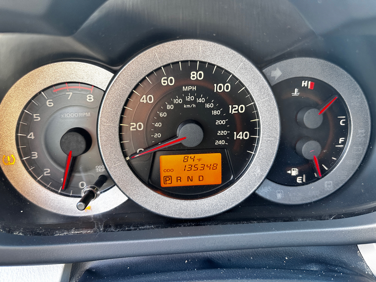 Toyota RAV4 FWD 4dr V6 5-Spd AT Ltd (Natl) 2010