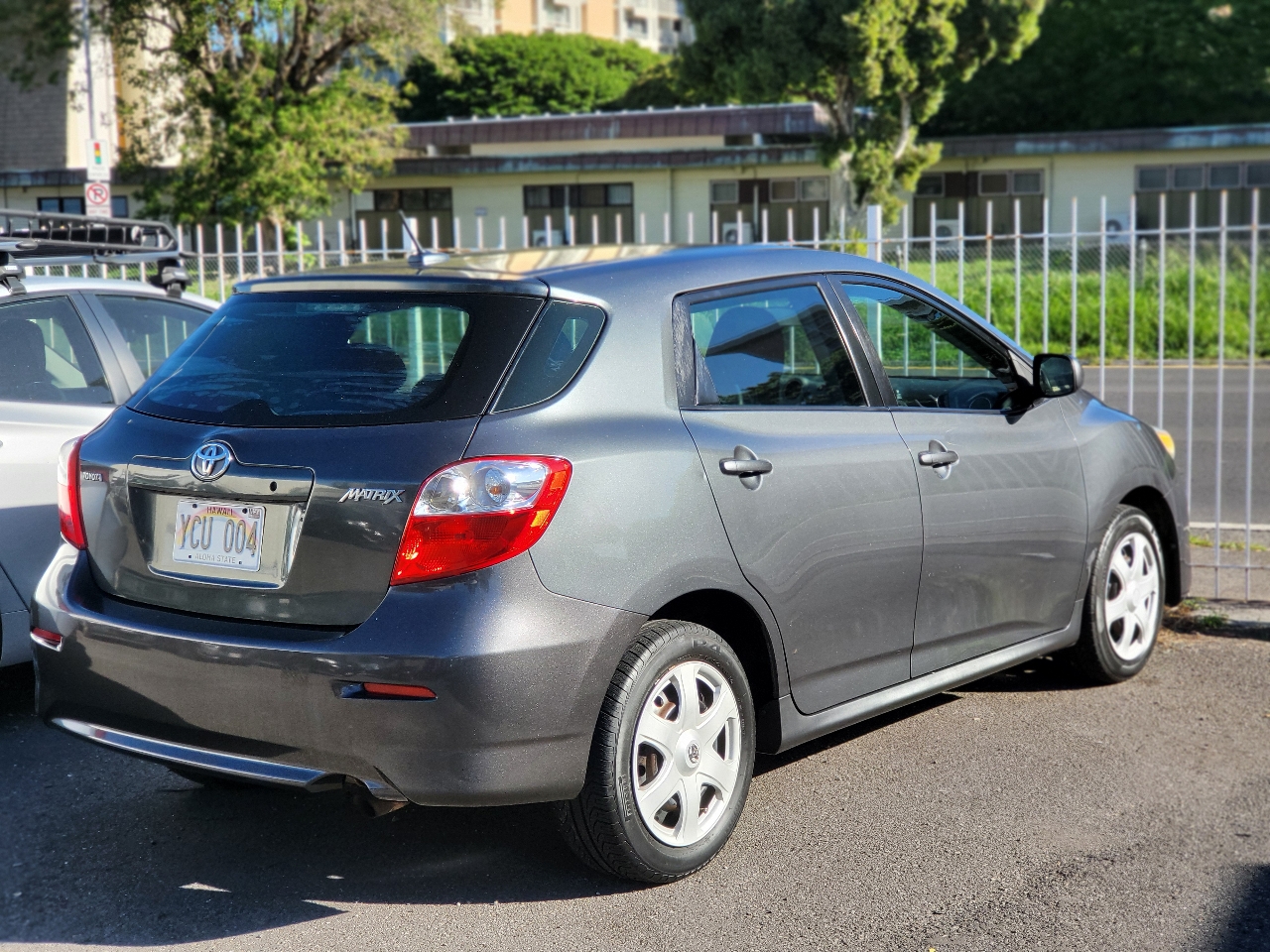 Toyota Matrix Base 4D Hatchback 2010
