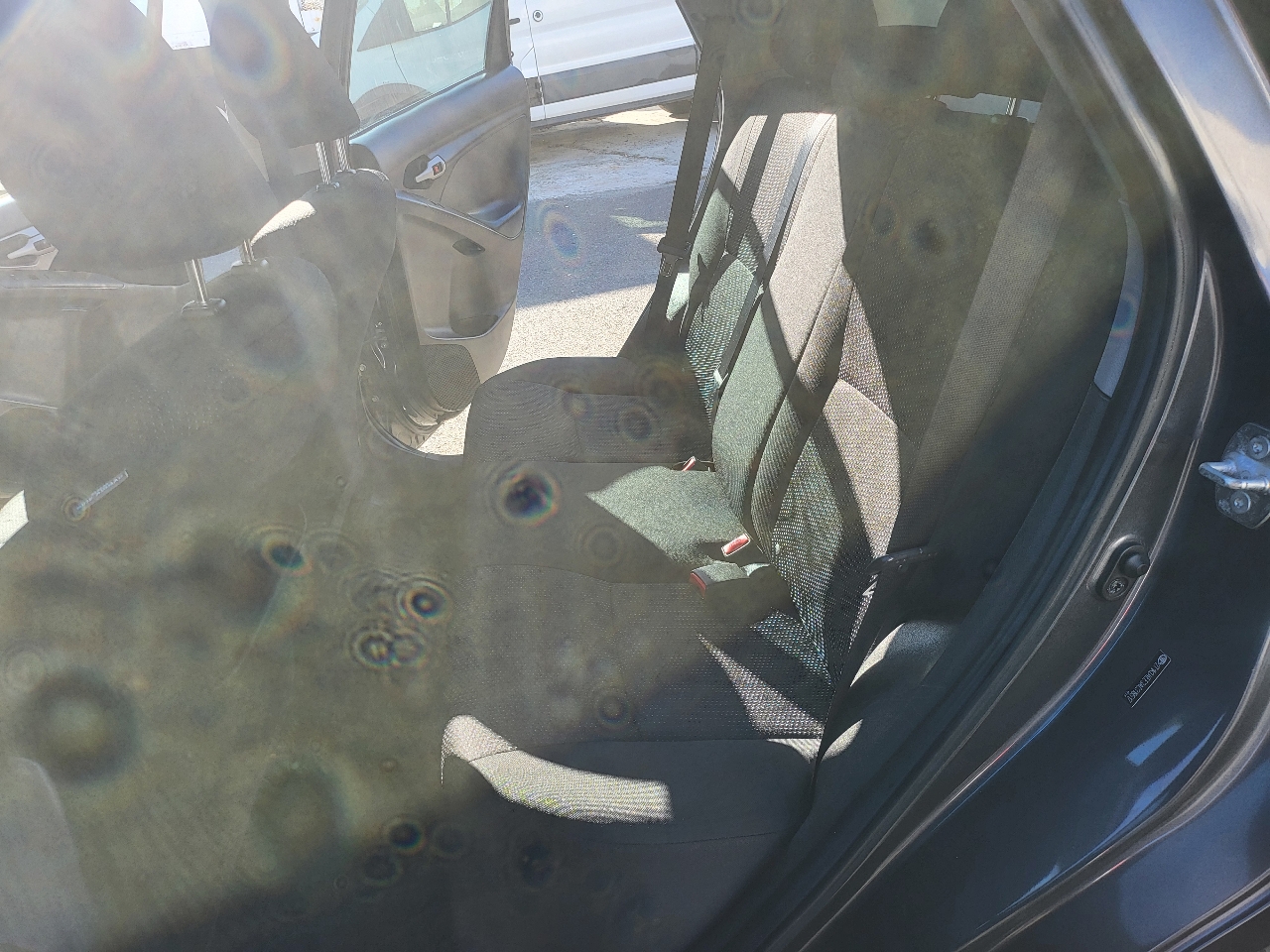 Toyota Matrix Base 4D Hatchback 2010