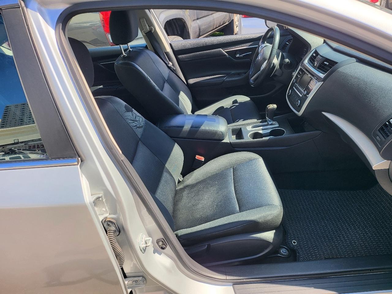 Nissan Altima 4dr Sdn I4 2.5 SR 2016