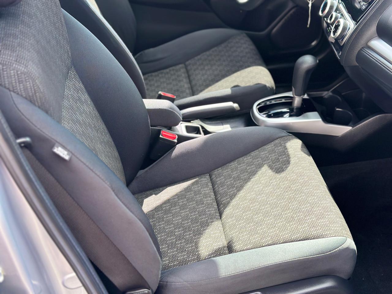 Honda Fit LX CVT 2017