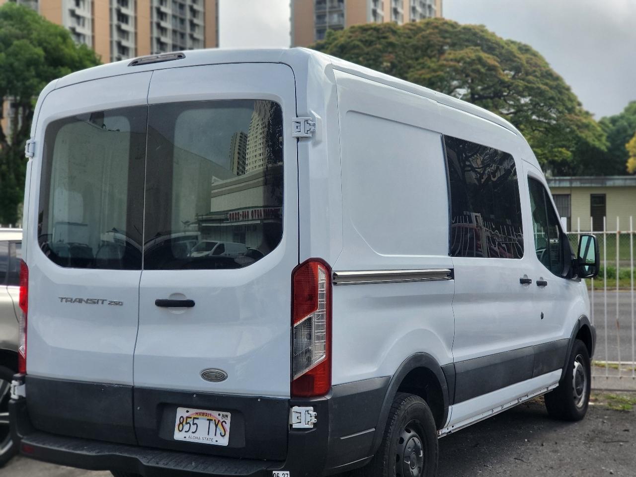 Ford Transit Cargo Van T-250 130" Med Rf 9000 GVWR Sliding RH Dr 2015