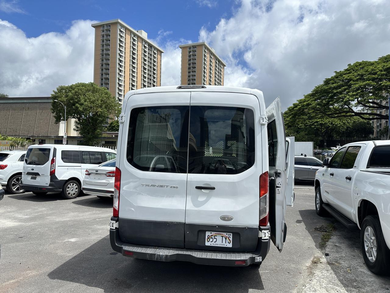 Ford Transit Cargo Van T-250 130" Med Rf 9000 GVWR Sliding RH Dr 2015