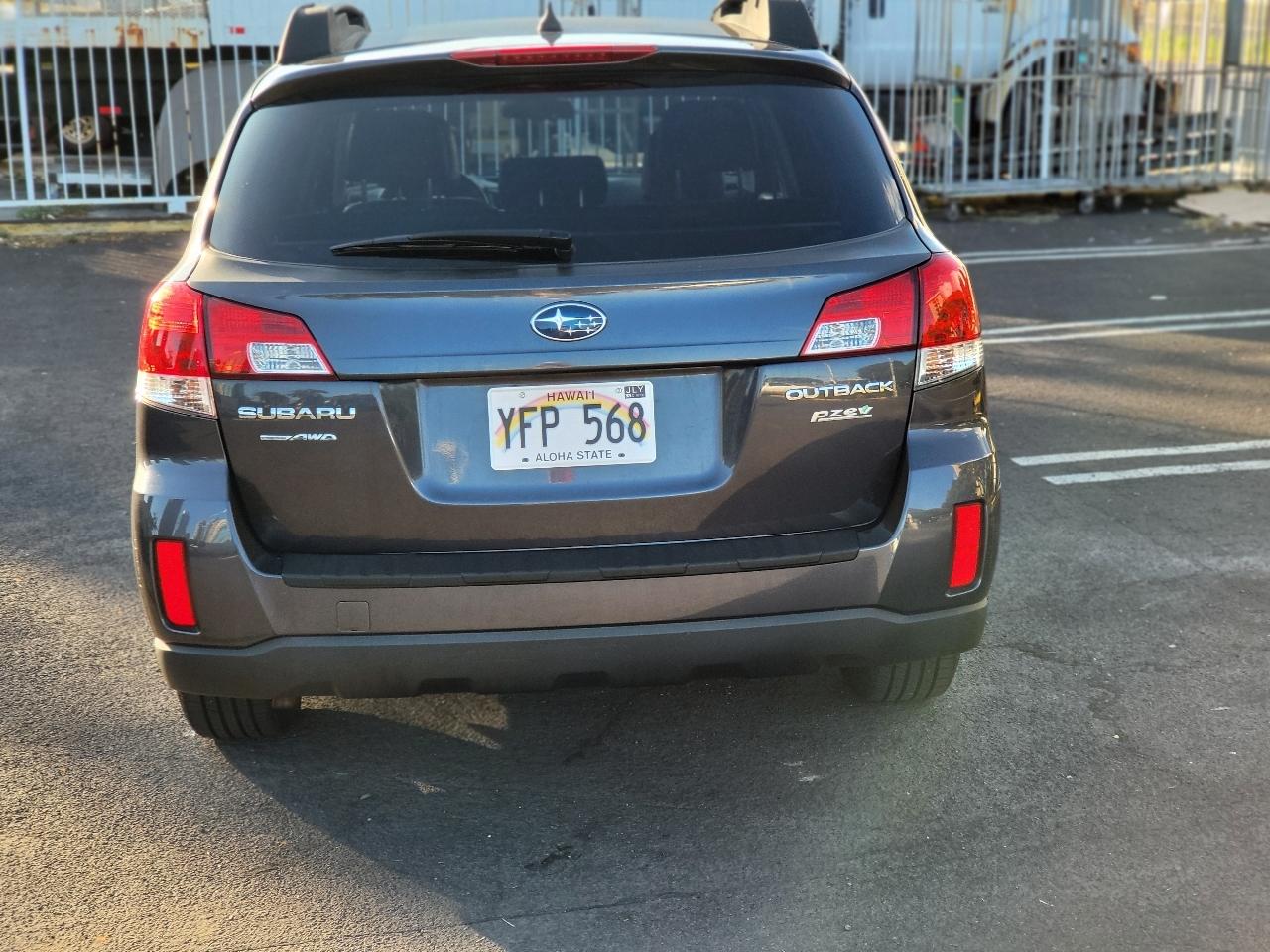 Subaru Outback 4dr Wgn H4 Auto 2.5i Limited 2013