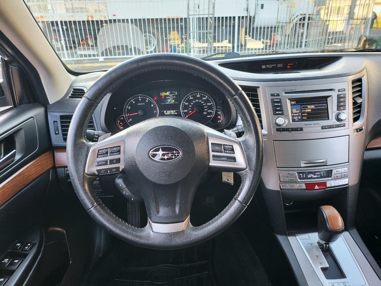 Subaru Outback 4dr Wgn H4 Auto 2.5i Limited 2013