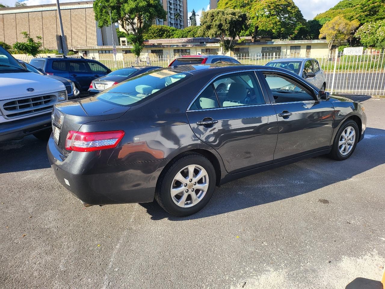 Toyota Camry 4dr Sdn V6 Auto XLE (Natl) 2010