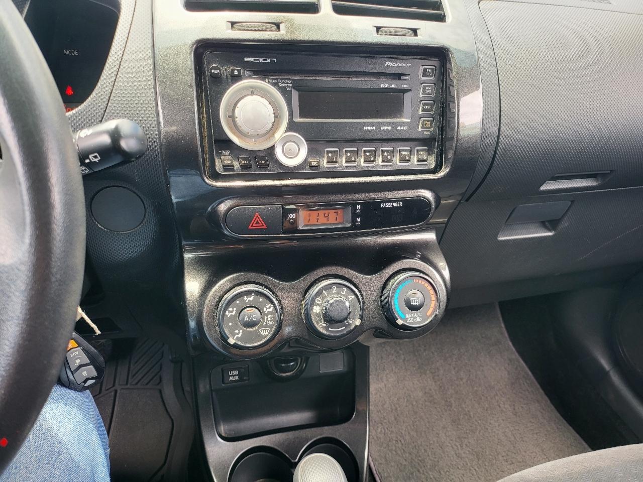 Scion xD 5dr HB Man (Natl) 2010