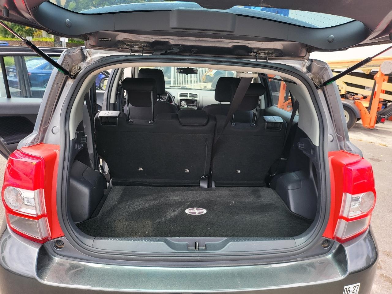 Scion xD 5dr HB Man (Natl) 2010