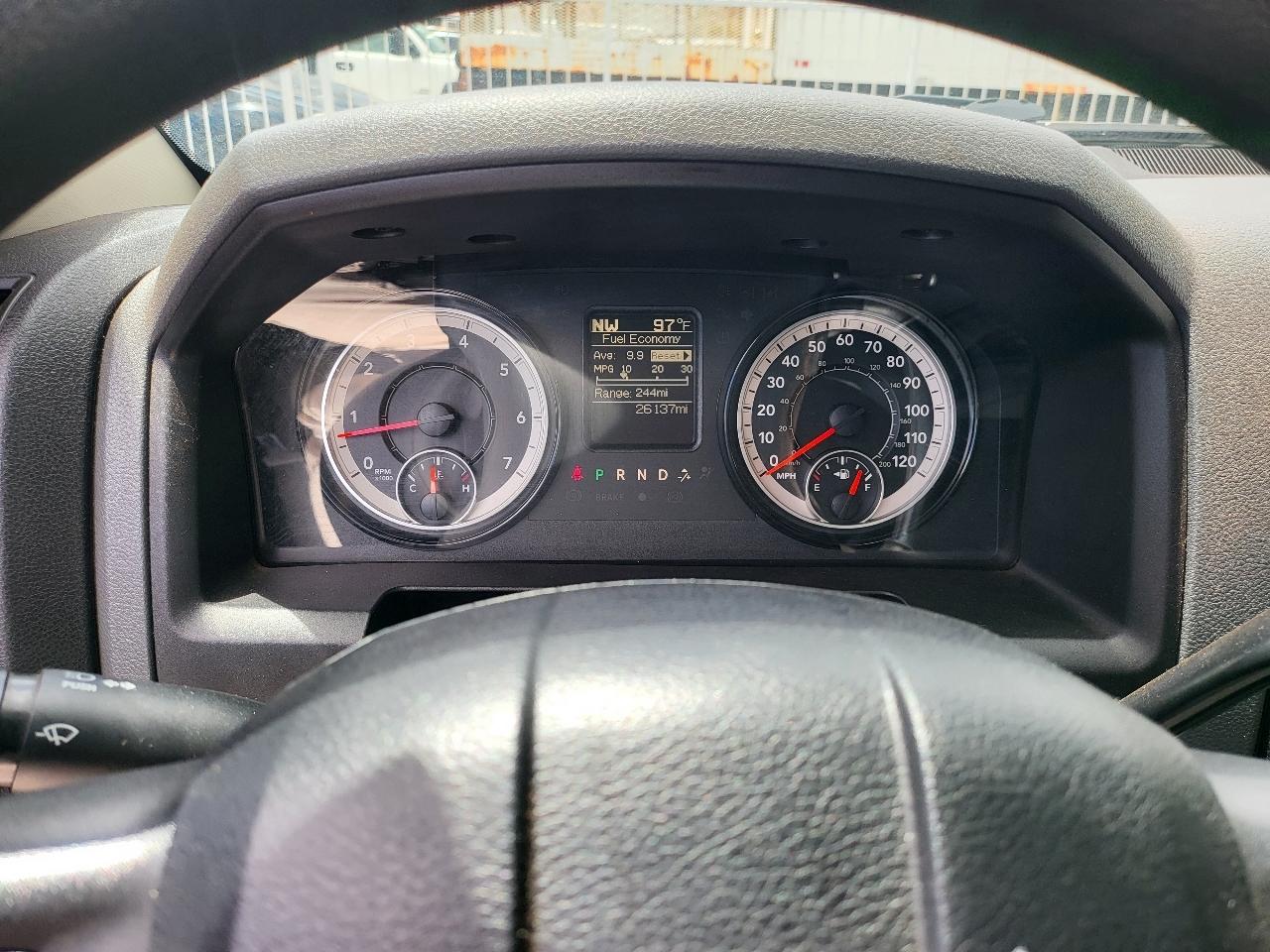 RAM 2500 Tradesman 4x2 Crew Cab 8' Box 2018