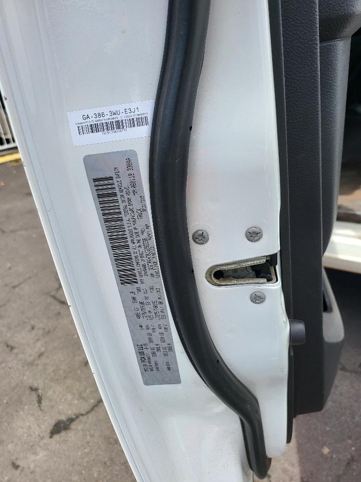 RAM 2500 Tradesman 4x2 Crew Cab 8' Box 2018