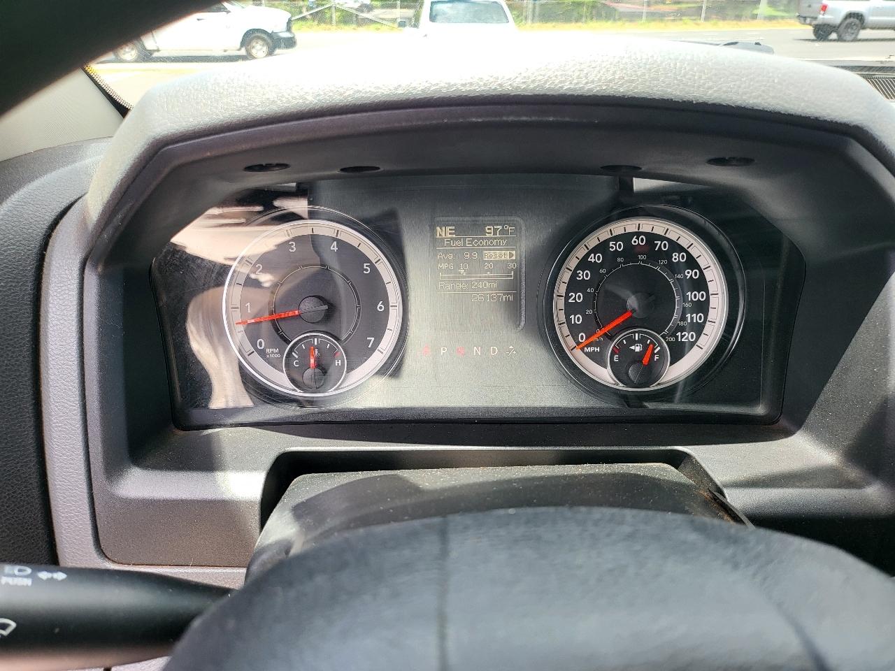 RAM 2500 Tradesman 4x2 Crew Cab 8' Box 2018