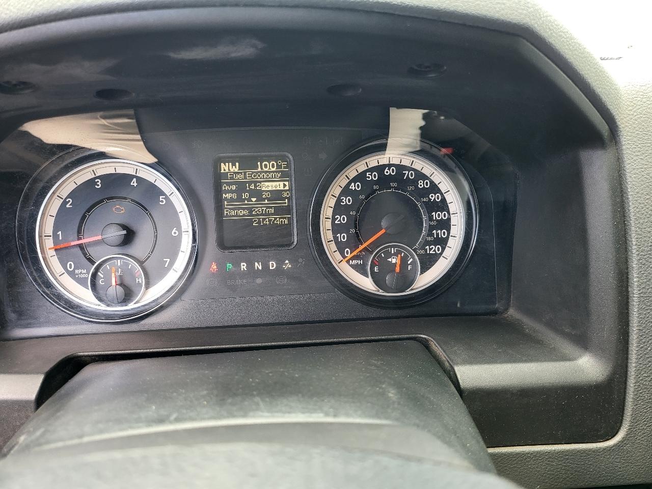 RAM 1500 Tradesman 4x2 Crew Cab 5'7" Box 2018